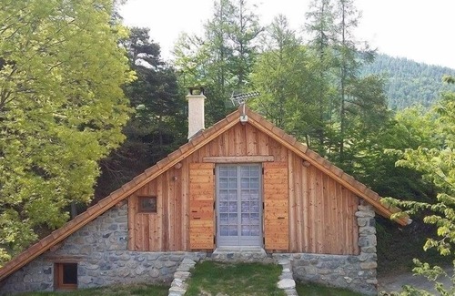 Avancon Ski Chalet | Chalet de la rose 7063 route de la montagne avançon