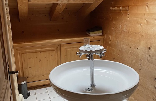Demi-Quartier Bed & Breakfast | Chalet de Mado