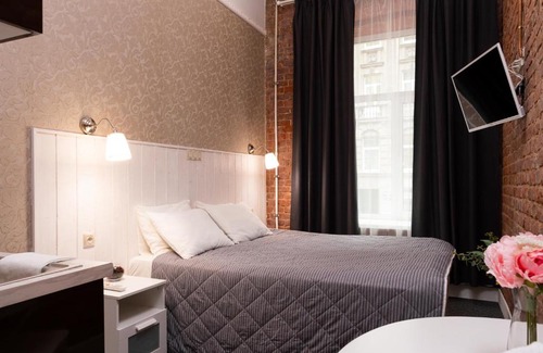 Vladimirskiy Apartment | Chalet de Provence Kolokolnaya