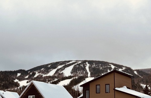 L'Anse-Saint-Jean Condo | Chalet de ski Mont-edouard Lanse-saint-jean