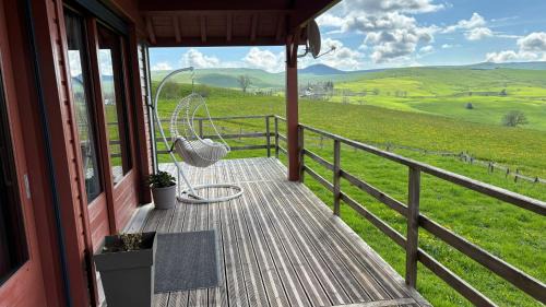 Montgreleix Ski Chalet | Chalet des Gardettes, belle vue 1220m d'altitude