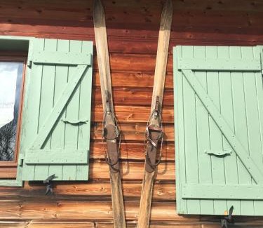 Marigny Ski Chalet | chalet des planchettes