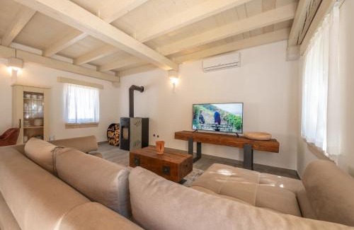 Senj Ski Chalet | Chalet Didova suma 2 by Interhome