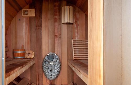 Nendaz Ski Chalet | Chalet Dolce Cabane by Interhome