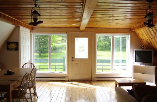 Sainte-Clotilde-de-Beauce Ski Chalet | Chalet du barrage