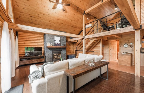 Wentworth-Nord Ski Chalet | Chalet du Comte Dracula