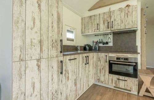 Westenschouwen House | Chalet Duindoorn is fun in all seasons!