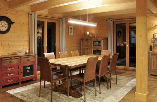 Ormont-Dessus Ski Chalet | Chalet Edelweiss Stunning Glacier View