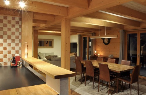 Ormont-Dessus Ski Chalet | Chalet Edelweiss Stunning Glacier View