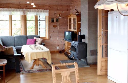 Vallavik Ski Chalet | Chalet Eiknes by Interhome