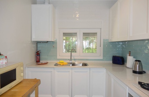 Los Gallos-Cerromolino Ski Chalet | Chalet 'El Girasol' near de beach