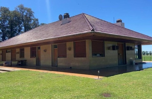 Partido de Bragado Villa | Chalet en el campo.