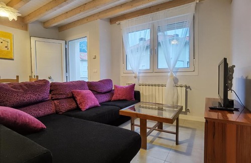 Arredondo Apartment | Chalet en la Montaña junto a 2 Ríos en Cantabria
