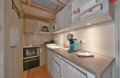 Bonac-Irazein House | Chalet En so de Gusti – Peaceful Escape in the Pyrenees, Perfect for Hiking & Relaxation