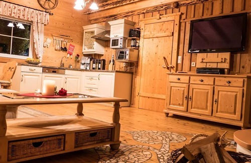 Groebming Apartment | Chalet Esche - Almdorf im Winkl