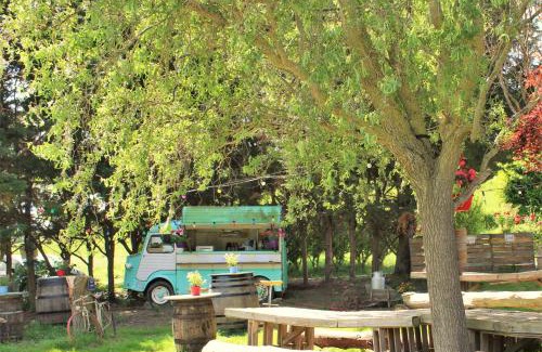 Saint-Ybars Bed & Breakfast | Chalet Estive