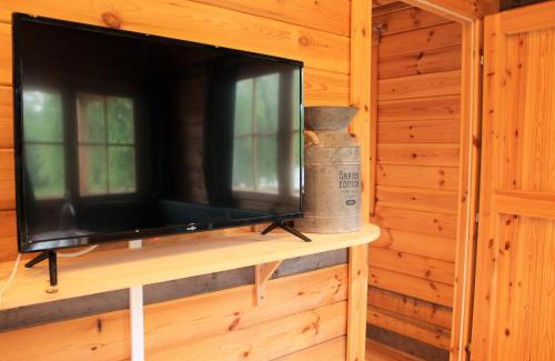 Saint-Ybars Bed & Breakfast | Chalet Estive