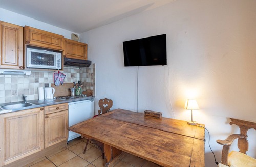 Cordon Ski Chalet | Chalet 'Face Au Mont Blanc, South Facing' with Mountain View, Private Terrace and Wi-Fi