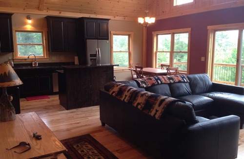 Bethel Ski Chalet | Chalet Family-Friendly Near Sunday River And Carters XC Skiing