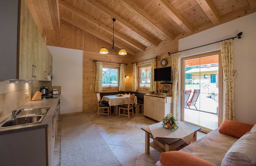 Haldensee Apartment | Chalet Ferienhaus 14 - Almdorf Tirol