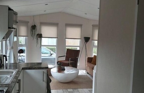 Serooskerke Ski Chalet | Chalet Florence 3 Comfortable holiday residence