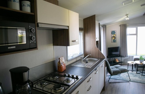 Terwolde House | Chalet for 4 people, located on the water