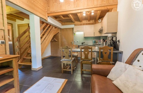 Notre-Dame-de-Bellecombe House | Chalet LA Cour - Notre-dame-de-bellecombe