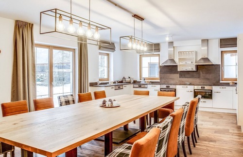 Obertraun Ski Chalet | Chalet Fuschlsee - 8 bedrooms at Dormio resort Obertraun