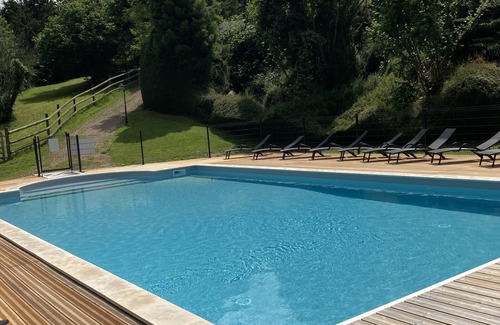 Auquainville Ski Chalet | chalet-gîte 6 pers. Normandy Heated swimming pool from mid-May to September