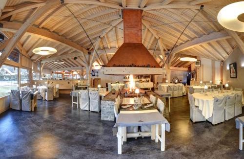 Les Contamines-Montjoie Hotel | Chalet-Hôtel La Chemenaz
