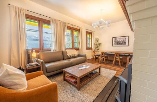 Golden Ski Chalet | Chalet Haesler Jr - Edelweiss Village