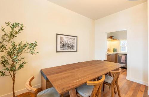 Golden Ski Chalet | Chalet Haesler Jr - Edelweiss Village