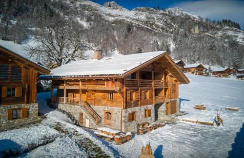 Le Chinaillon Ski Chalet | Chalet Happysnow - OVO Network