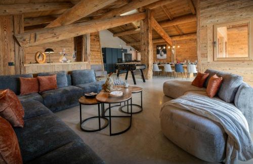 Le Chinaillon Ski Chalet | Chalet Happysnow - OVO Network