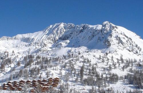 Isola Ski Chalet | Chalet haut de gamme à Isola 2000, proximité pistes, 6 couchages, Wi-Fi inclus - FR-1-292-193