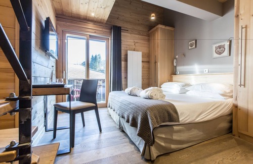 Les Gets Hotel | Chalet Hotel Crychar