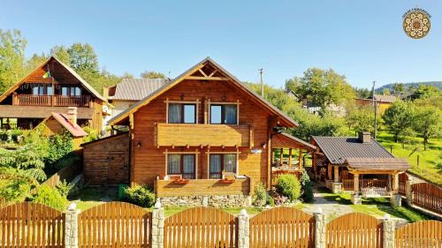 Mykulychyn Ski Chalet | Chalet Hutsulyandiya
