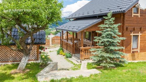 Mykulychyn Ski Chalet | Chalet Hutsulyandiya