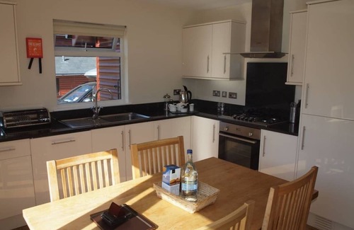 Winnard's Perch Ski Chalet | Chalet in 5 star resort near Padstow