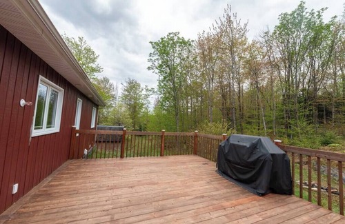 Val-Racine House | Chalet in a dark sky reserve