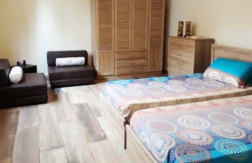 Batroun Ski Chalet | Chalet In Batrouna Parc-gazon-pool-new Resort
