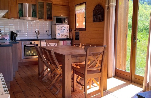 Colmars Ski Chalet | Chalet in beautiful old hamlet at the start of the most beautiful hikes