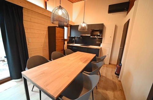 Grandham House | Chalet in Belgium near Scenic Hiking Trails