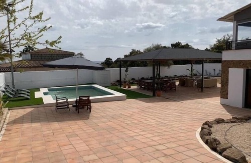 El Brillante House | Chalet in Córdoba · 5 bedrooms · 10 beds · 3.5 baths