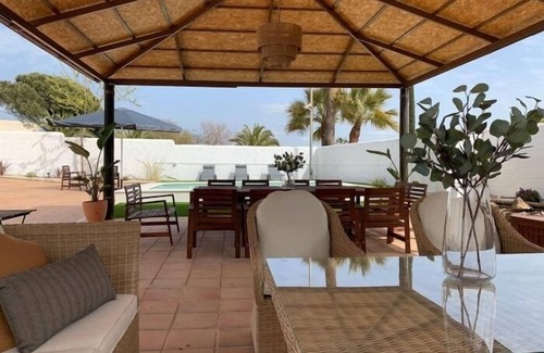 El Brillante House | Chalet in Córdoba · 5 bedrooms · 10 beds · 3.5 baths