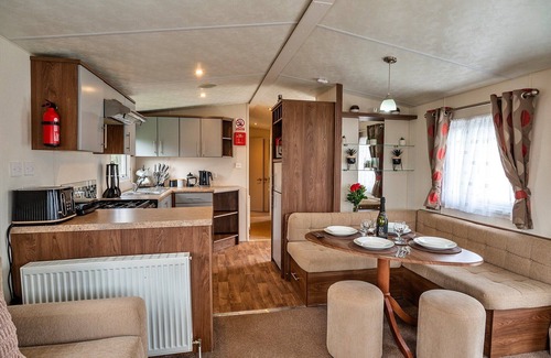 Helston Ski Chalet | Chalet in Cornwall near Kynance Cove