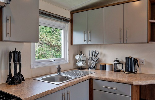 Helston Ski Chalet | Chalet in Cornwall near Kynance Cove