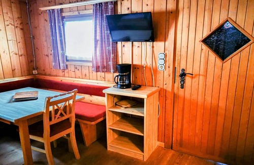 Gaal House | Chalet in Gaal by Ski Slopes & Alpine Park