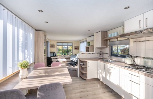 Goedereede House | Chalet in Goedereede near North Sea Beach