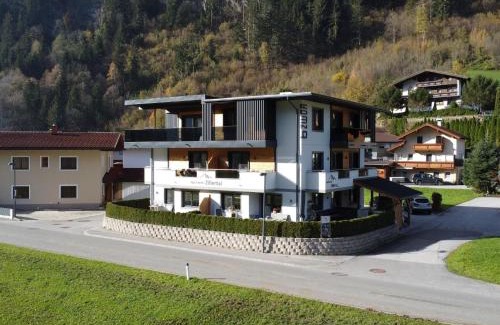 Burgstall Apartment | Chalet in Mayrhofen near Ski Lifts